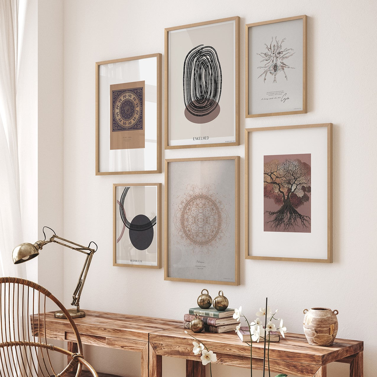 Mindful Heart - Photo Wall No. 8 - With Oak Frames (Glass)