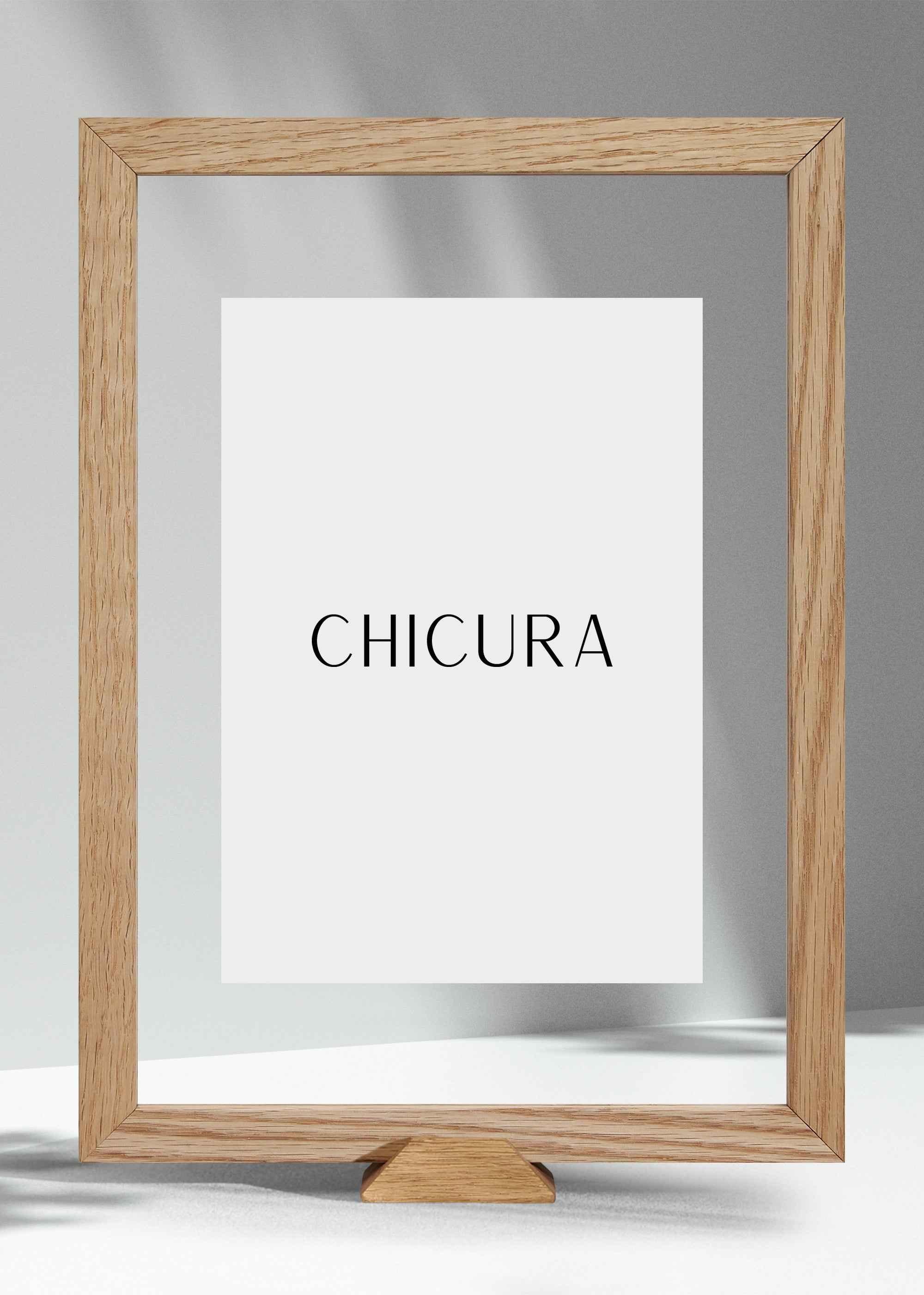 ChiCura Living, Art & Frames Linia Transparent Ramme - A4 - Egetræ Inkl. Støttefod Frames / Transparent Oak