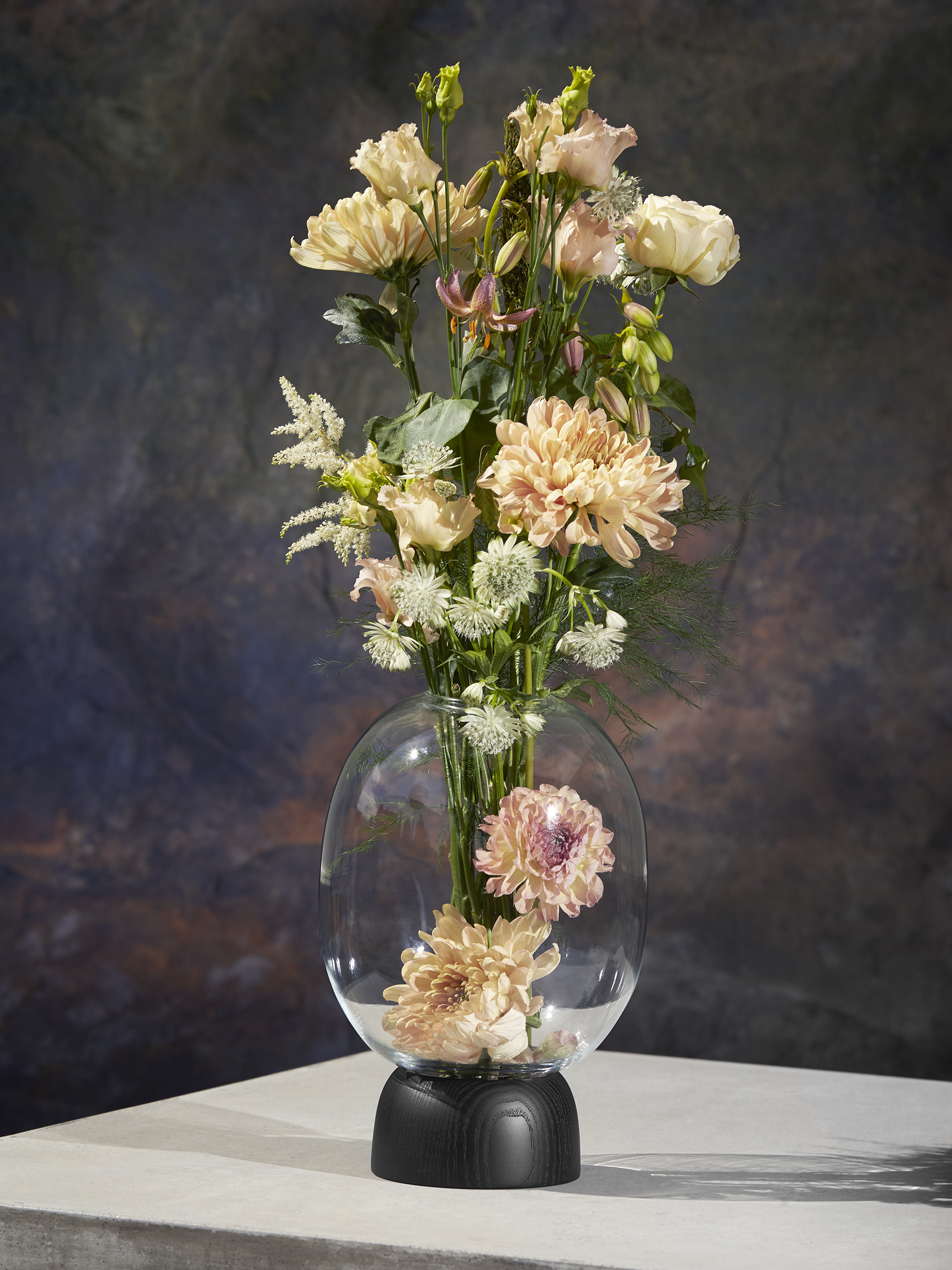 ChiCura Living, Art & Frames Morchella Vase Oak/Clear Glass, h. 27 cm Living / Containers & Vases Oak / Clear
