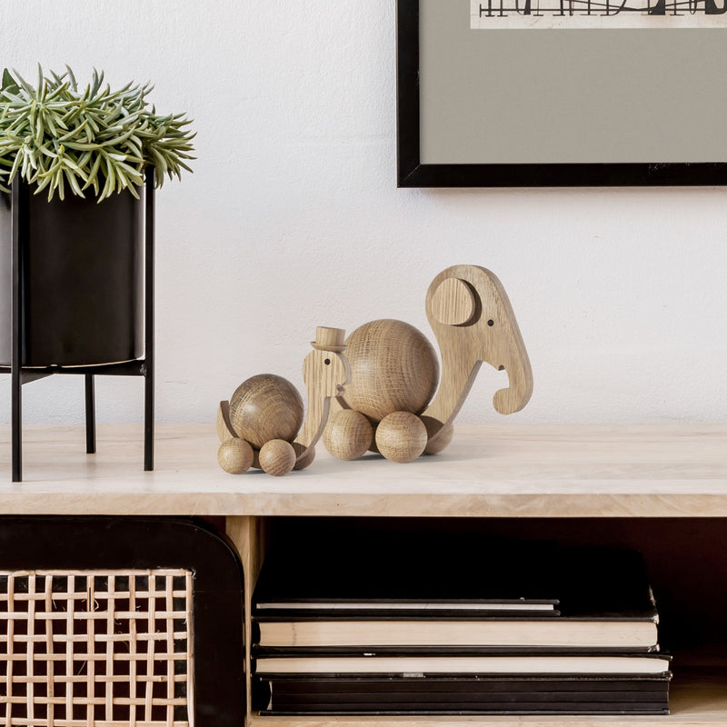 ChiCura Aps Spinning Elephant - Small Living / Wooden Figures Oak