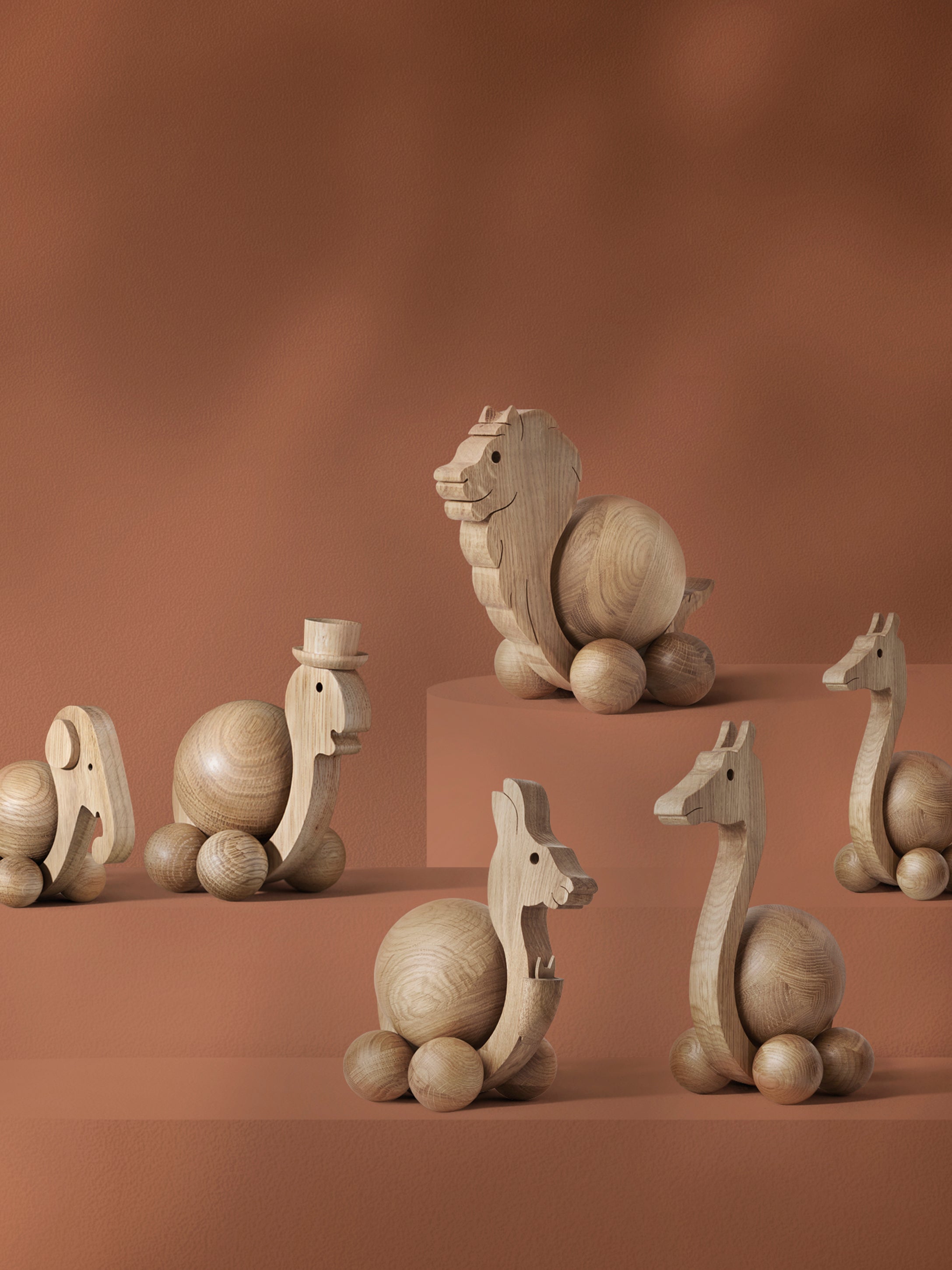 ChiCura Living, Art & Frames Spinning Giraffe - Medium Living / Wooden Figures Oak