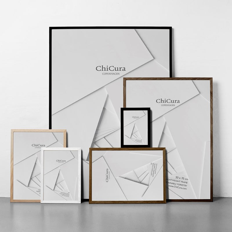Wooden frame - 50x70cm - White - Acrylic glass